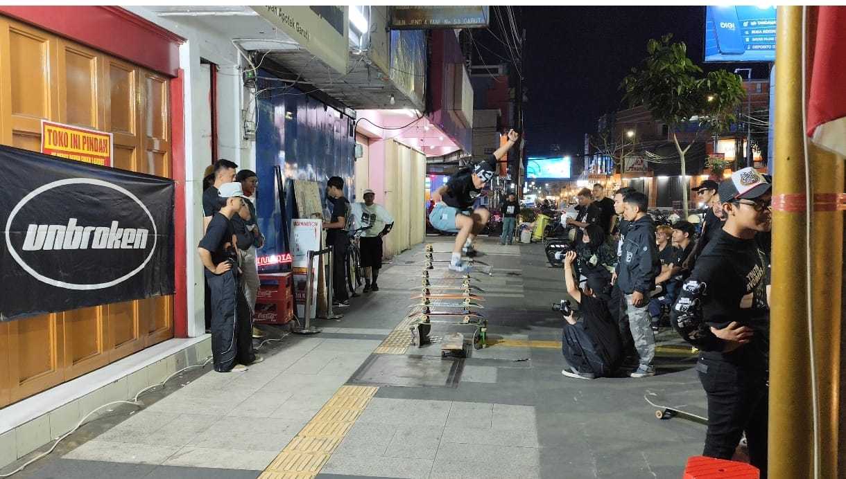 Skater Garut Sumbang Medali Emas Forprov, Tapi Masih Dibubarkan Satpol PP